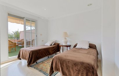 Resale - Apartment - Top Floor Apartment - Marbella - Marbella Centro