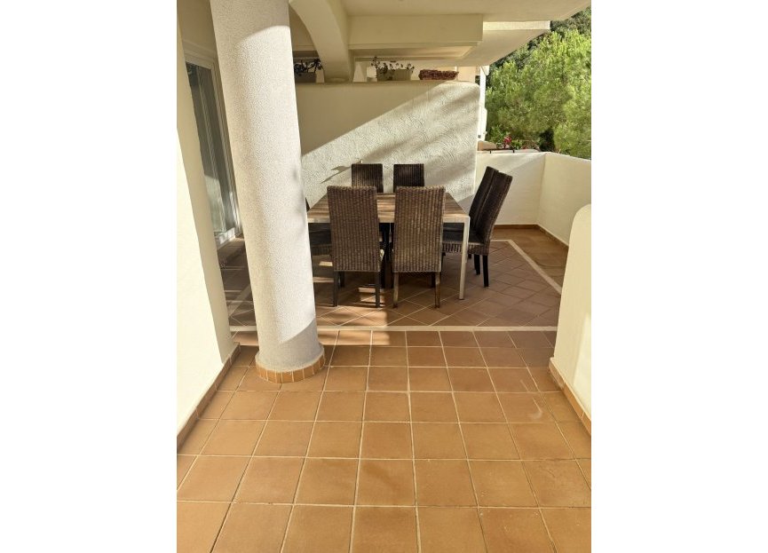 Resale - Apartment - Middle Floor Apartment - Marbella - Elviria