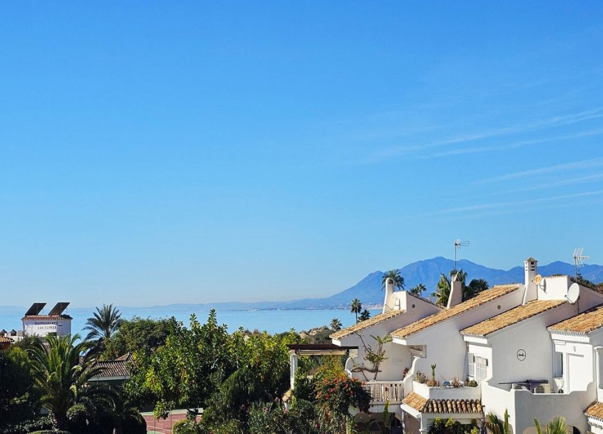 Resale - House - Semi-Detached House - Marbella - Marbella Centro