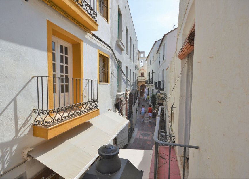 Resale - House - Detached Villa - Marbella - Marbella Centro