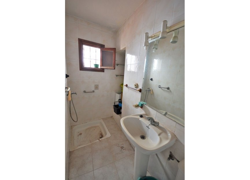 Resale - House - Detached Villa - Marbella - Marbella Centro