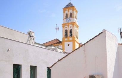 Resale - House - Detached Villa - Marbella - Marbella Centro