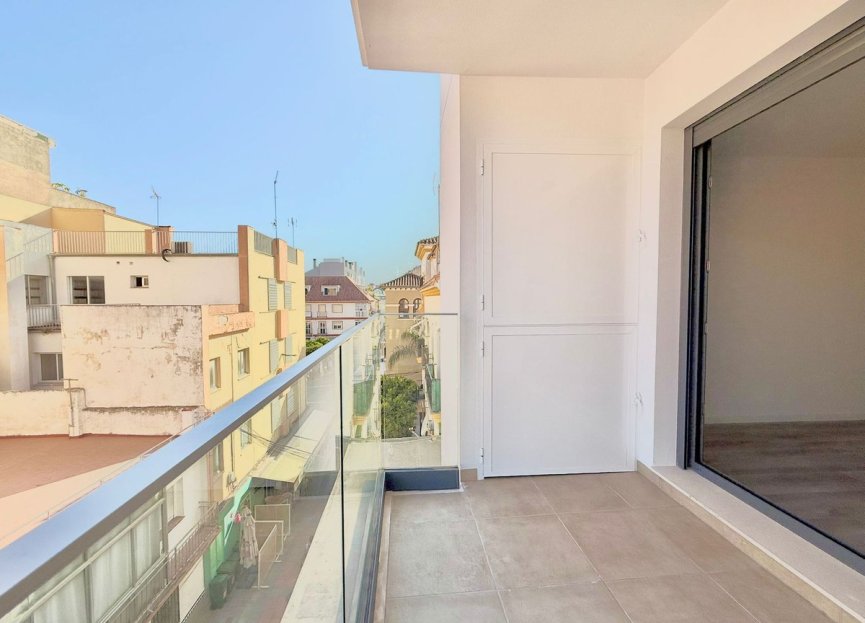 Resale - Apartment - Middle Floor Apartment - Fuengirola - Fuengirola Centro