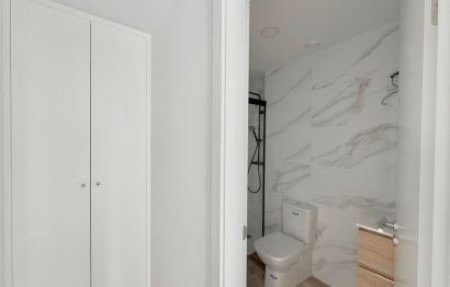 Resale - Apartment - Middle Floor Apartment - Fuengirola - Fuengirola Centro