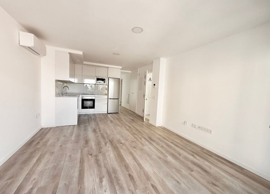 Resale - Apartment - Middle Floor Apartment - Fuengirola - Fuengirola Centro