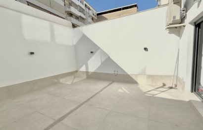 Resale - Apartment - Middle Floor Apartment - Fuengirola - Fuengirola Centro