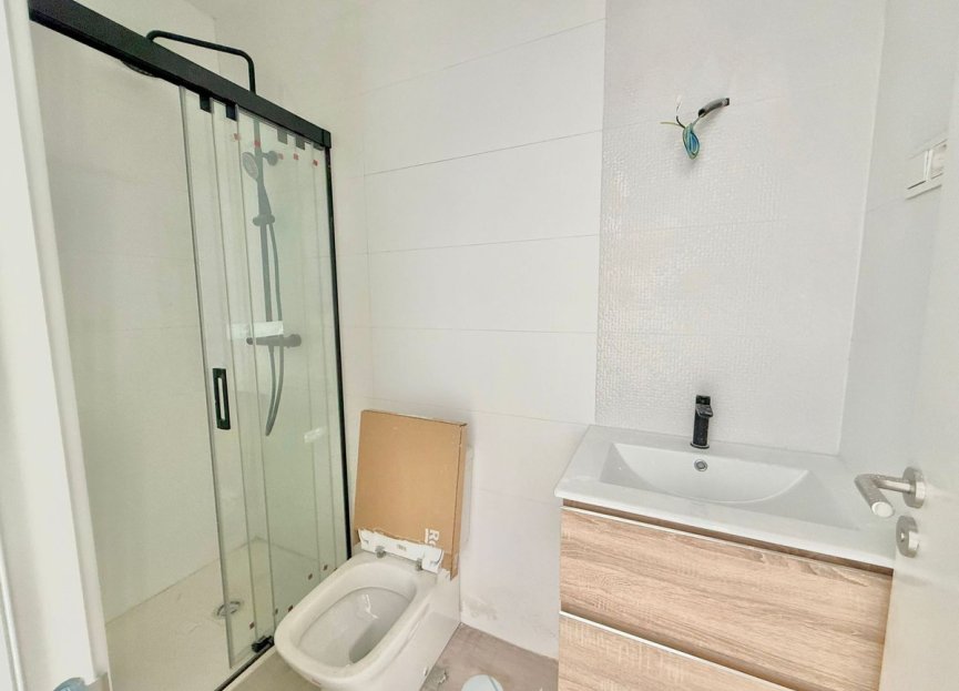 Resale - Apartment - Middle Floor Apartment - Fuengirola - Fuengirola Centro