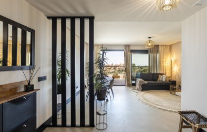 Resale - Apartment - Middle Floor Apartment - Marbella - Nueva Andalucia