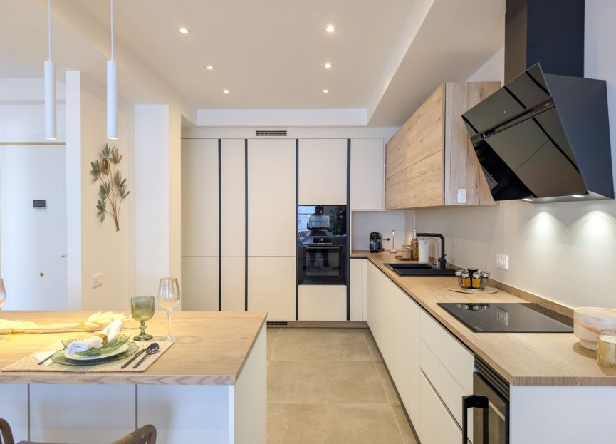 Resale - Apartment - Middle Floor Apartment - Marbella - Marbella Centro