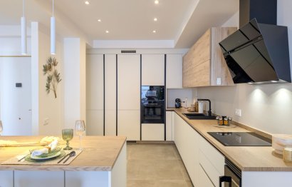 Resale - Apartment - Middle Floor Apartment - Marbella - Marbella Centro