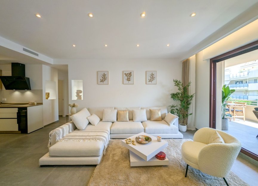 Resale - Apartment - Middle Floor Apartment - Marbella - Marbella Centro
