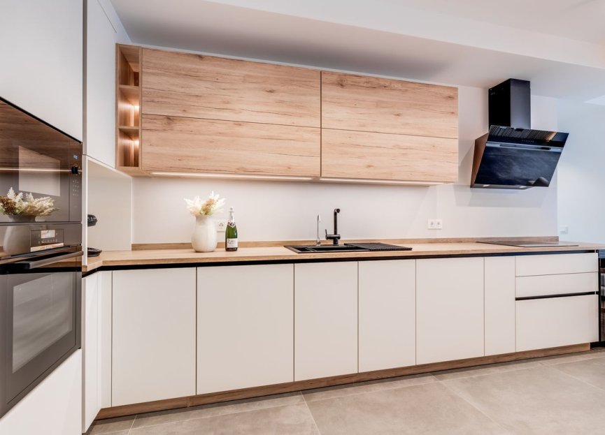 Resale - Apartment - Middle Floor Apartment - Marbella - Marbella Centro