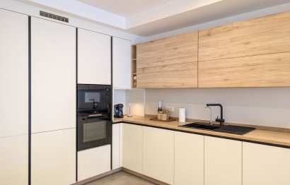 Resale - Apartment - Middle Floor Apartment - Marbella - Marbella Centro