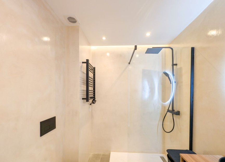 Resale - Apartment - Middle Floor Apartment - Marbella - Marbella Centro