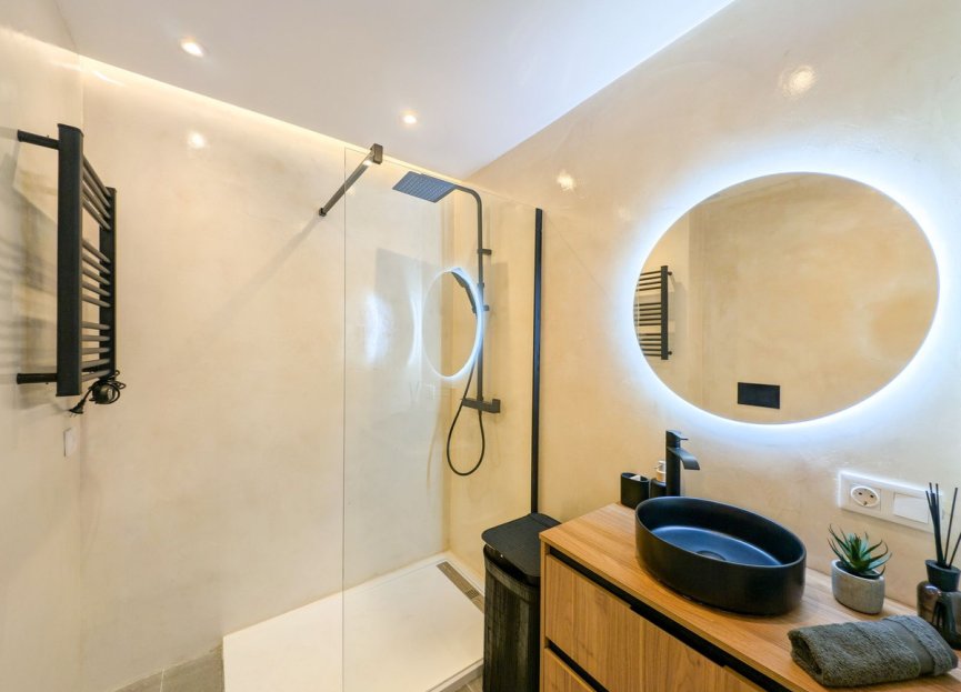 Resale - Apartment - Middle Floor Apartment - Marbella - Marbella Centro