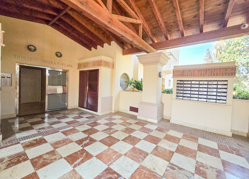 Resale - Apartment - Middle Floor Apartment - Marbella - Marbella Centro
