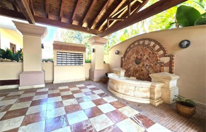 Resale - Apartment - Middle Floor Apartment - Marbella - Marbella Centro