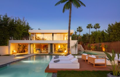 Resale - House - Detached Villa - Marbella - Nueva Andalucia