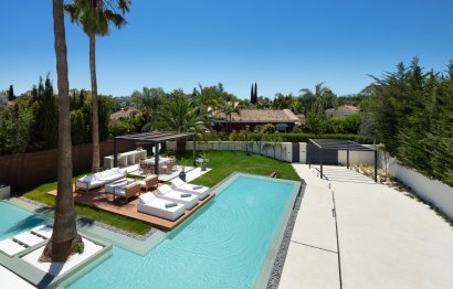 Resale - House - Detached Villa - Marbella - Nueva Andalucia