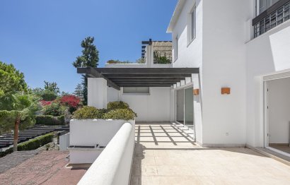 Resale - Apartment - Top Floor Apartment - Marbella - Río Real