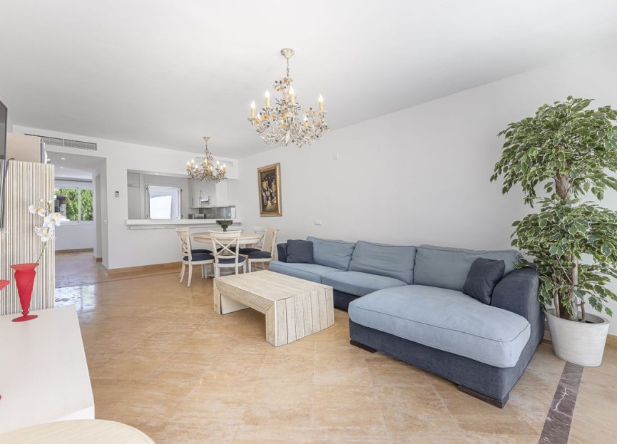 Resale - Apartment - Top Floor Apartment - Marbella - Río Real