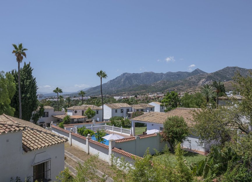 Resale - Apartment - Top Floor Apartment - Marbella - Río Real