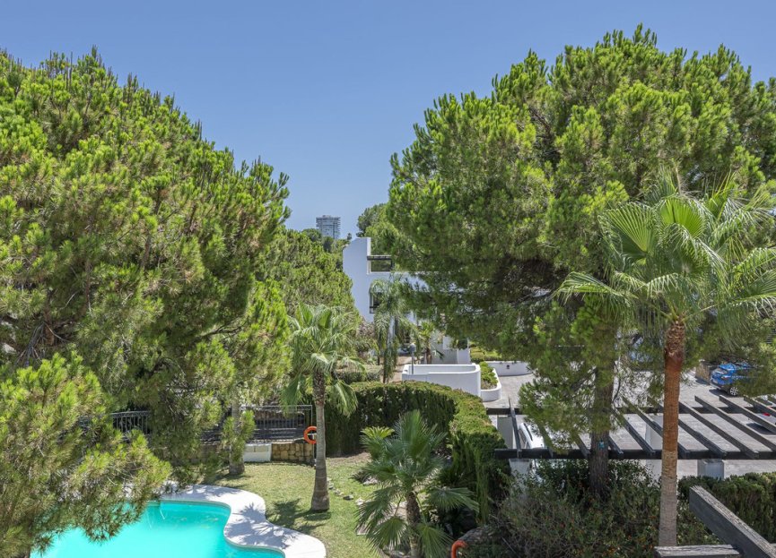 Resale - Apartment - Top Floor Apartment - Marbella - Río Real