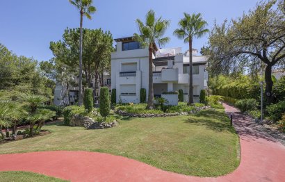 Resale - Apartment - Top Floor Apartment - Marbella - Río Real