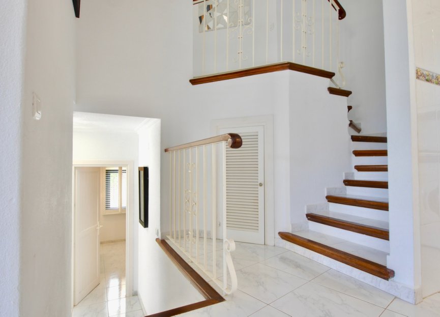 Resale - Apartment - Penthouse - Marbella - Puerto de Cabopino