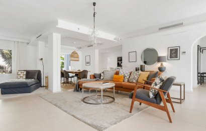 Reventa - House - Detached Villa - Marbella - Nueva Andalucia