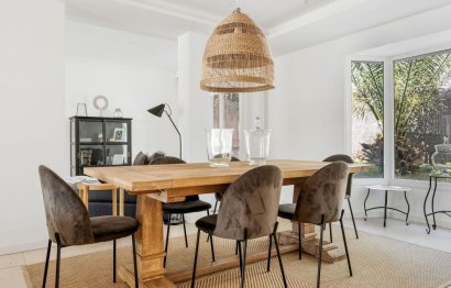 Reventa - House - Detached Villa - Marbella - Nueva Andalucia