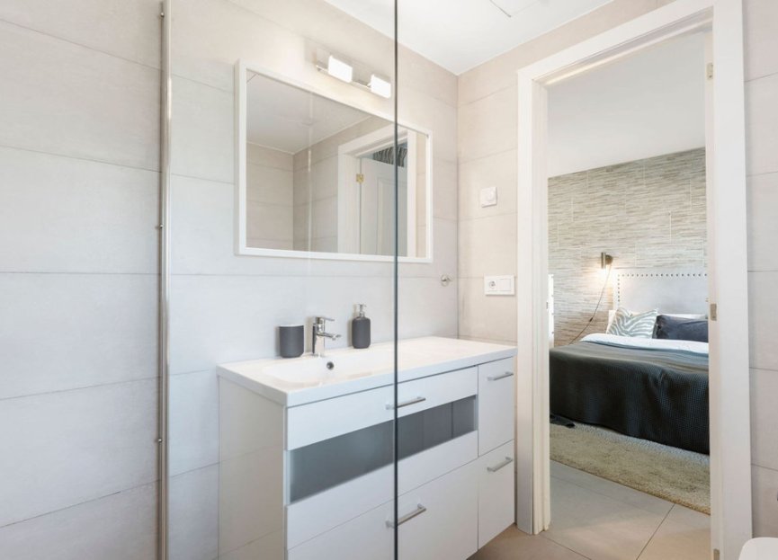 Reventa - House - Detached Villa - Marbella - Nueva Andalucia