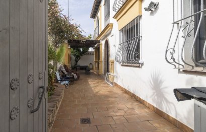 Resale - House - Detached Villa - Fuengirola - Fuengirola Centro