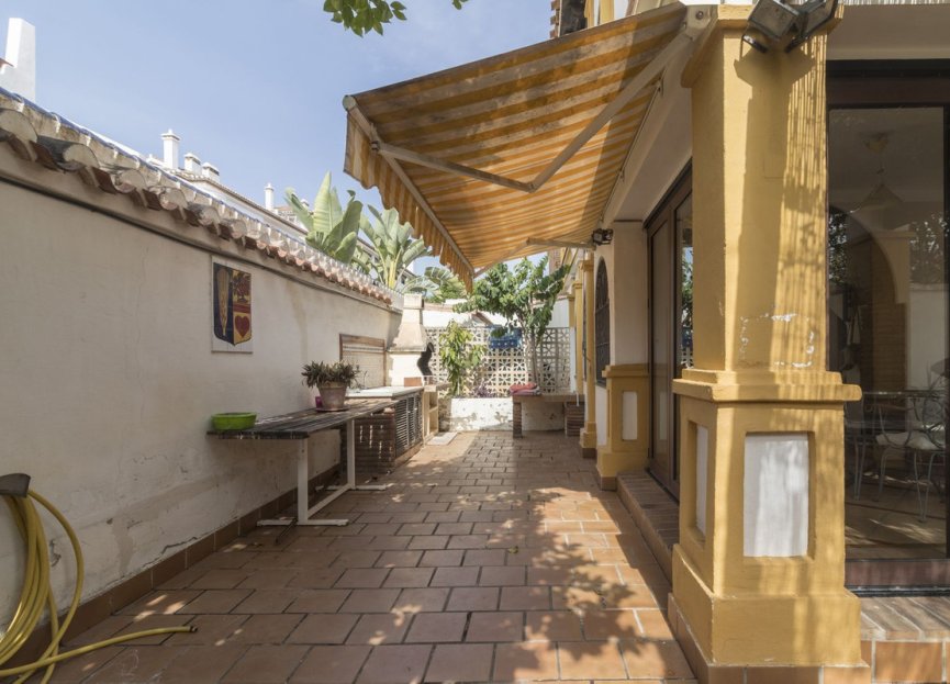 Resale - House - Detached Villa - Fuengirola - Fuengirola Centro