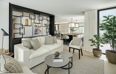 Resale - House - Detached Villa - Marbella - Nueva Andalucia