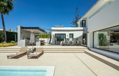 Resale - House - Detached Villa - Marbella - Nueva Andalucia