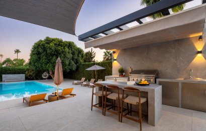 Resale - House - Detached Villa - Marbella - Nueva Andalucia