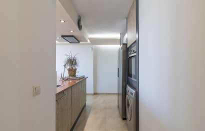 Resale - Apartment - Middle Floor Apartment - Benalmádena - Benalmadena Costa