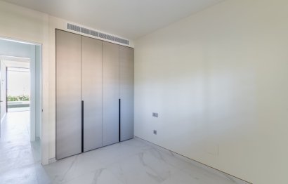 Resale - Ground floor apartment - Fuengirola - Higueron