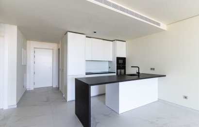 Resale - Ground floor apartment - Fuengirola - Higueron