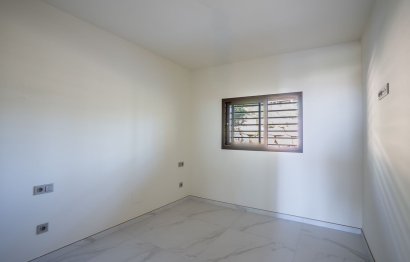 Resale - Ground floor apartment - Fuengirola - Higueron