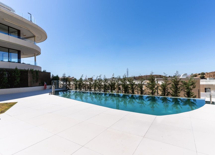 Resale - Ground floor apartment - Fuengirola - Higueron