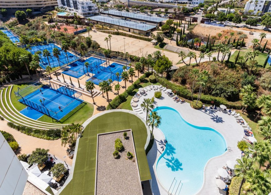 Resale - Ground floor apartment - Fuengirola - Higueron