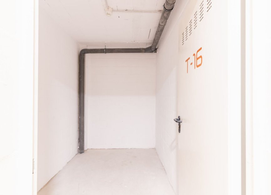 Resale - Ground floor apartment - Fuengirola - Higueron