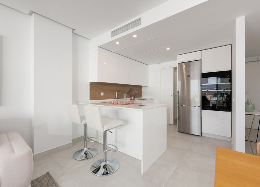 Resale - Apartment - Middle Floor Apartment - Marbella - Altos de los Monteros