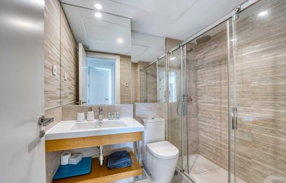 Resale - Apartment - Middle Floor Apartment - Marbella - Altos de los Monteros