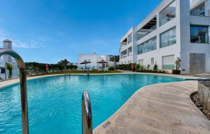 Resale - Apartment - Middle Floor Apartment - Marbella - Altos de los Monteros