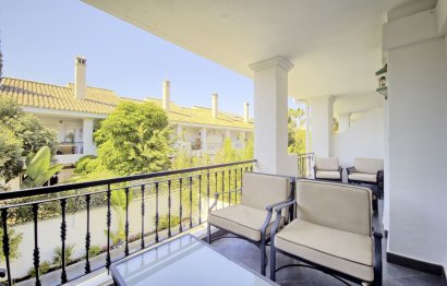 Resale - House - Townhouse - Marbella - Nueva Andalucia