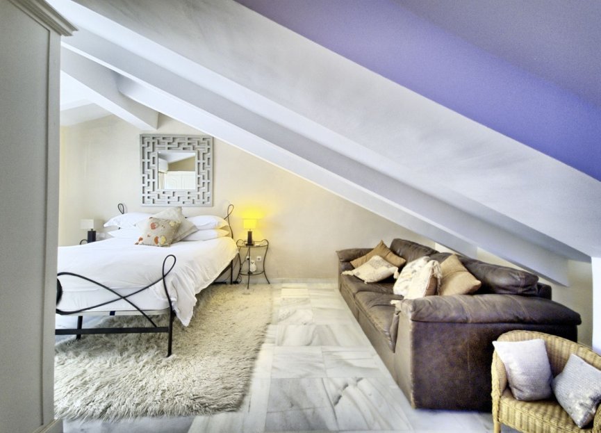 Resale - House - Townhouse - Marbella - Nueva Andalucia