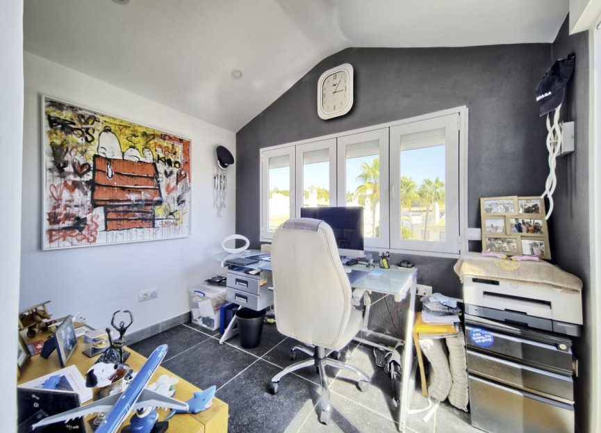 Resale - House - Townhouse - Marbella - Nueva Andalucia